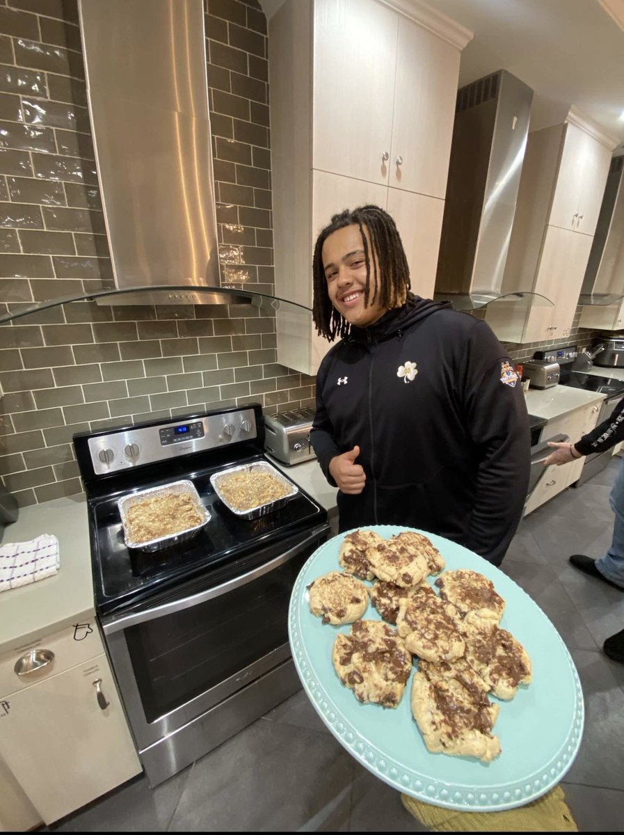 Devan Houstan (@devanhoustan) on Twitter photo On this blessed day I want to take the time and thank <a href="/RMHCMichiana/">RMHC® Michiana</a> for allowing me and my teammates to come through and make some treats for the families. We had a great time! For more information on how you can support these amazing families please visit rmhcmichiana.org On this blessed day I want to take the time and thank <a href="/RMHCMichiana/">RMHC® Michiana</a> for allowing me and my teammates to come through and make some treats for the families. We had a great time! For more information on how you can support these amazing families please visit rmhcmichiana.org