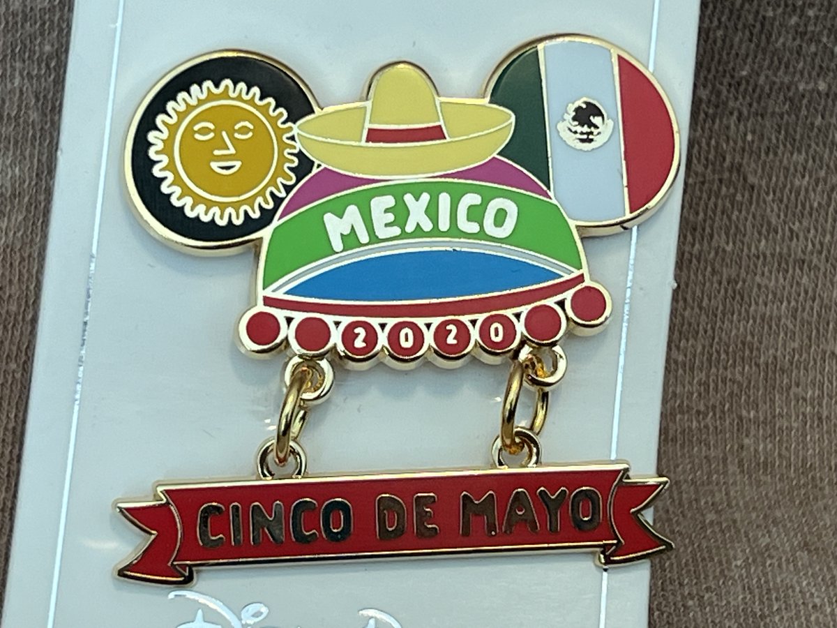 DISNEY PIN #Mouseketeer Ear Hat #CINCOdeMAYO #MEXICO 2020#Dangle NOC FREE SHIP

#disneypinsforsale #LEdisneypins #disneyearhats #Mickeyears #mouseears #disneypintrading #disneypins #LimitedEdition #mexicanholiday #fifthofmay #disneypintrading #ebayfinds

ebay.com/itm/2667437502…