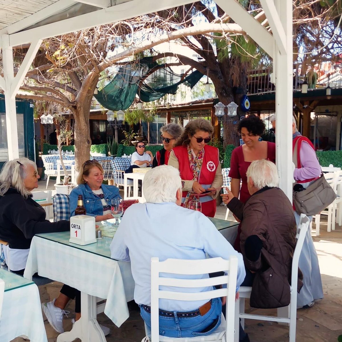 Datça esnafı ile bir araya geldik. #DeğişmekŞart