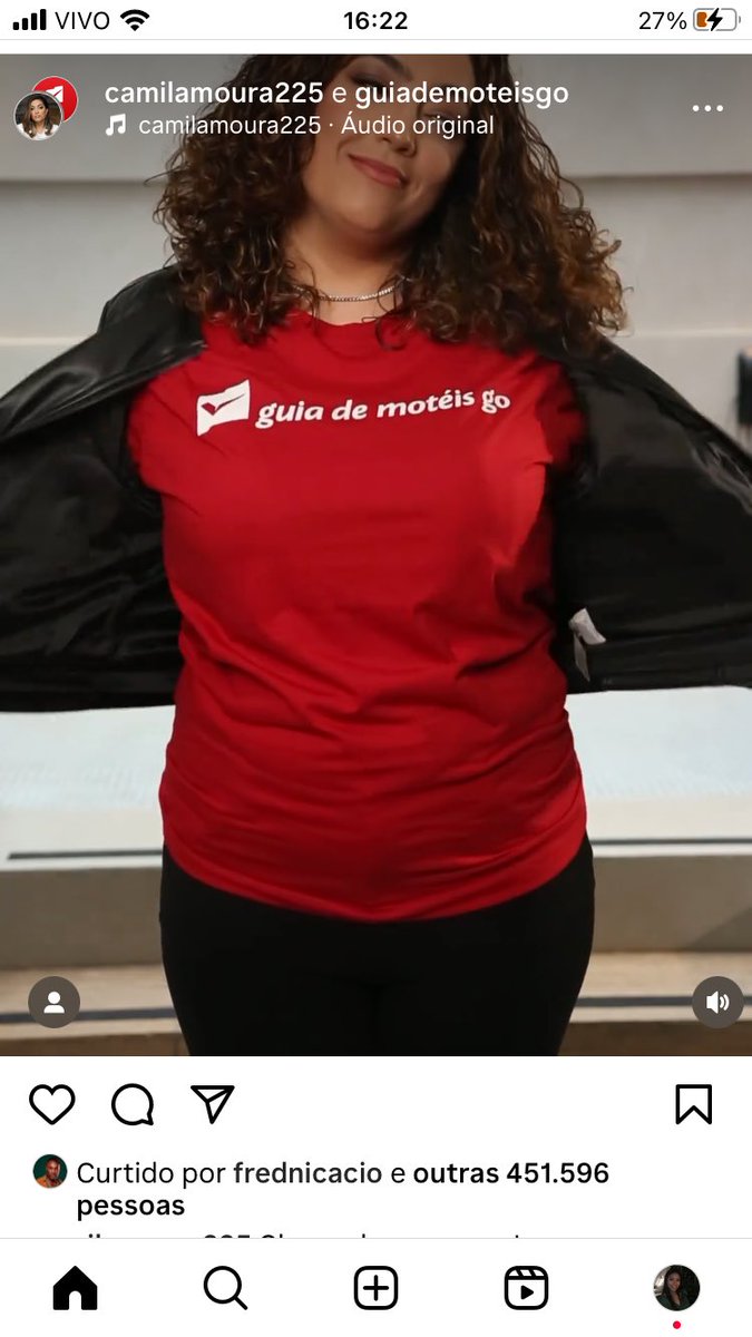 ttrusp's tweet photo. @muitohumildee aí posta na rede social dela logo em seguida uma publi do guia de motéis go kkkkkkkkkkkk https://t.co/frguscIGbf