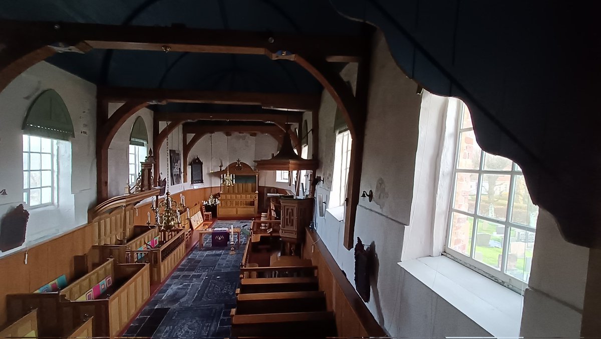 nykledijkstra's tweet photo. Aansluitend de kerk van #Boksum met skeletten van de Slag bij Boksum (1586) https://t.co/J0nOgF2Etj