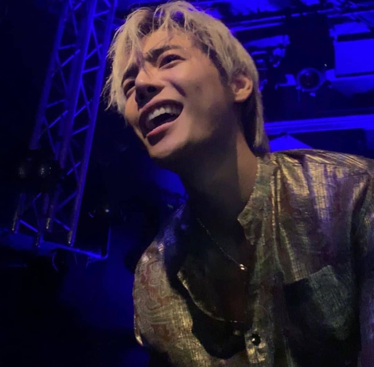 happy birthday jaewon🎂❤️‍🩹