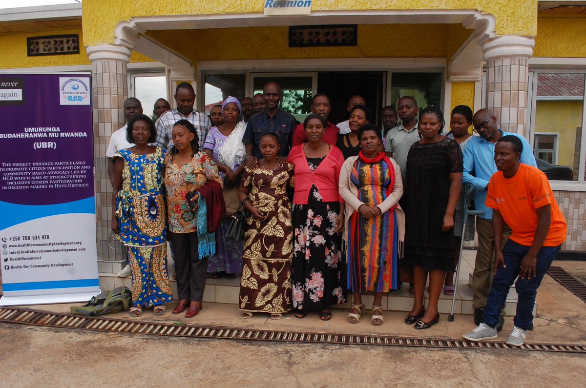HealthForCommu1's tweet image. Third day of workshop @HealthForCommu1 trains the participants on Mental Health and Resiliency, it&apos;s was lucky to be with Director of Good Governance from @HuyeDistrict at the officially close  date of closing training.
Thanks @NARwanda and others contributed