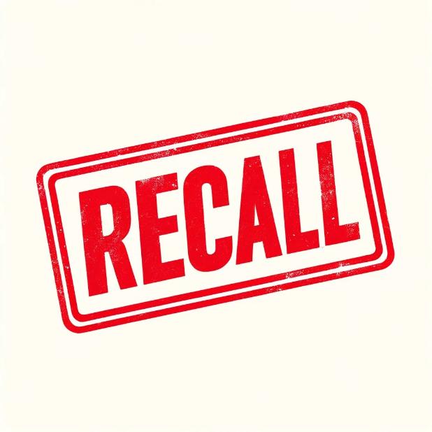 UnsafeProduct's tweet photo. Kia Recalls Over 400,000 Telluride SUVs Due to Park Safety Issue https://t.co/X8asKO4Zki https://t.co/3Em1UTb4oO