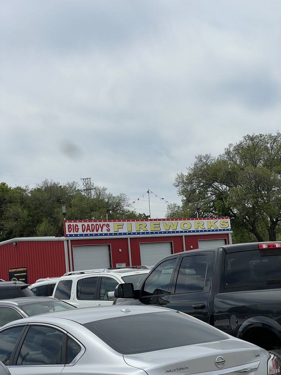 audsloth's tweet image. Excuse me, but might there be a fireworks store for regular sized daddies?