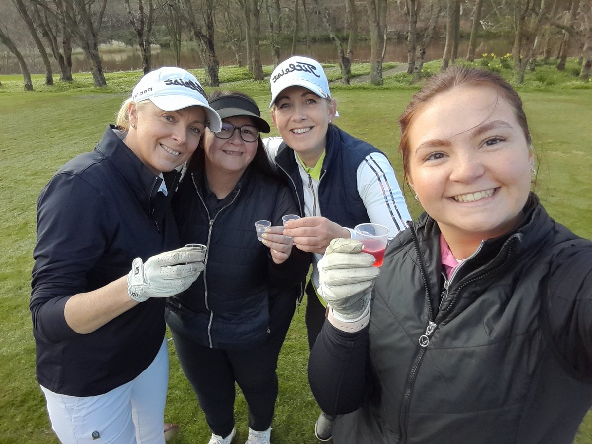 #EasterFriday golf <a href="/duffhouseroyal/">duffhouseroyal</a> <a href="/CoursesScotland/">Golf Courses of Scotland</a> #Golf #FriendshipGoals #FridayVibes ⛳️
