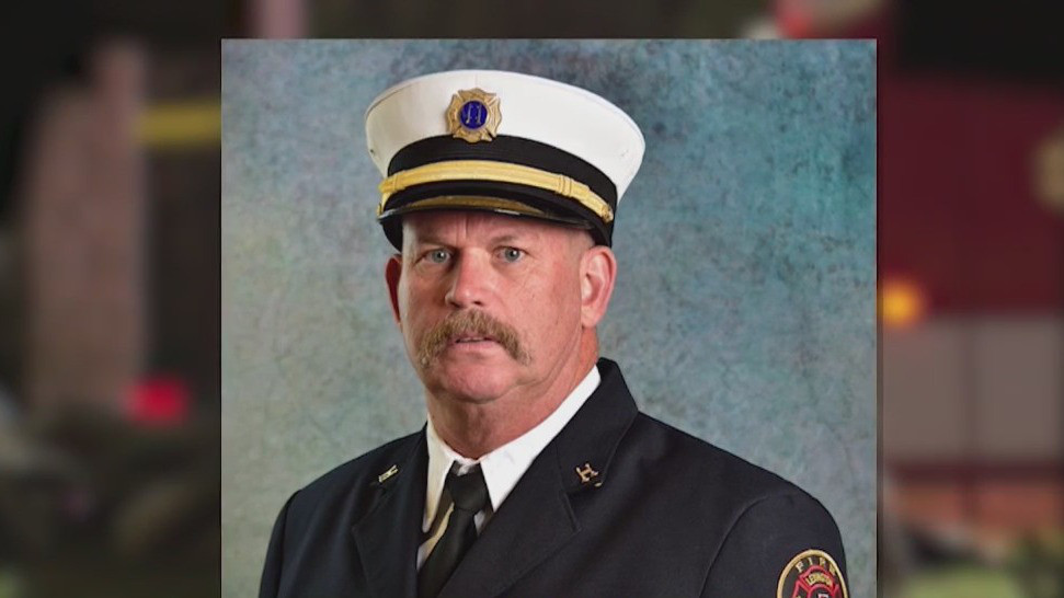 myfox8's tweet photo. Lexington firefighter dies after battling injuries sustained during house fire https://t.co/2uP2NK9g5l https://t.co/2yzKZHznu5
