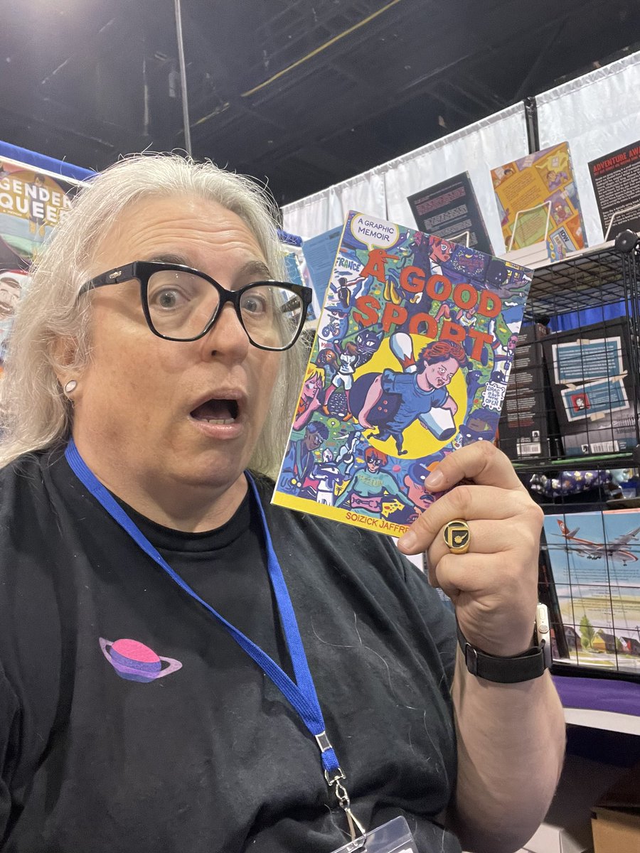 At WonderCon! Sitting in with Prism Comics at Booth 1401! Stop by and get a preview of Soizick Jaffre’s A Good Sport! Back it on Zoop today!

zoop.gg/c/agoodsport

#graphicmemoir #graphicnovel #indiecomics #lgbtqcomics #bowling #gaygames #awesome