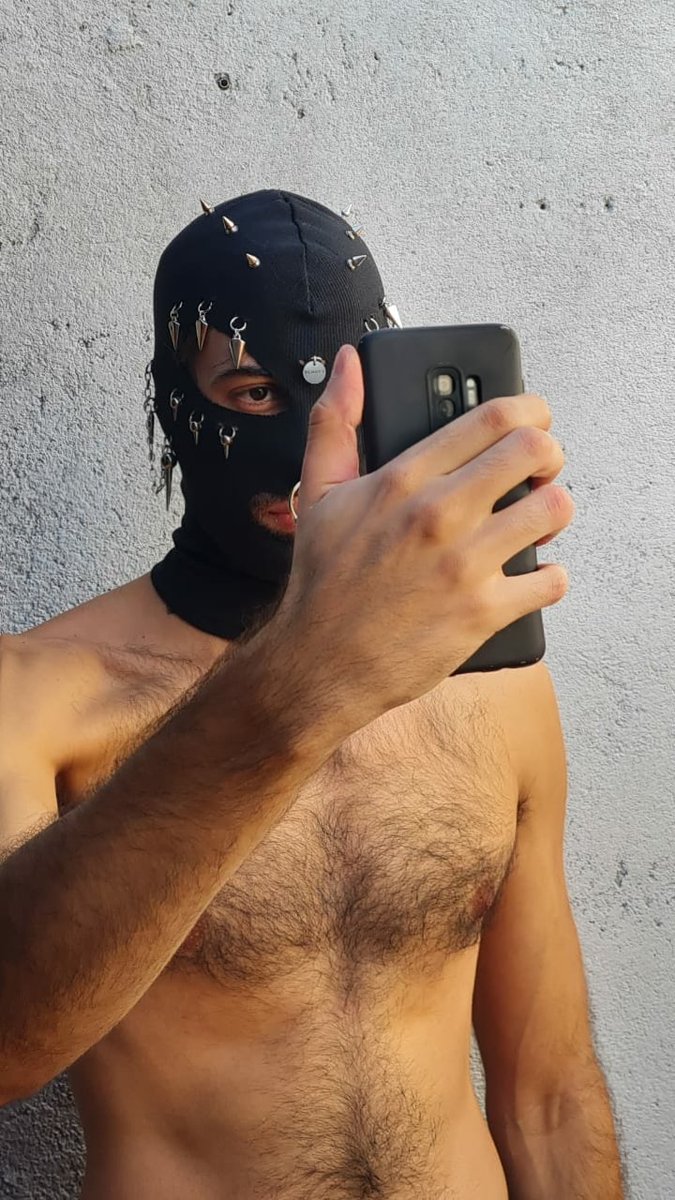 protiveboy's tweet image. Holi