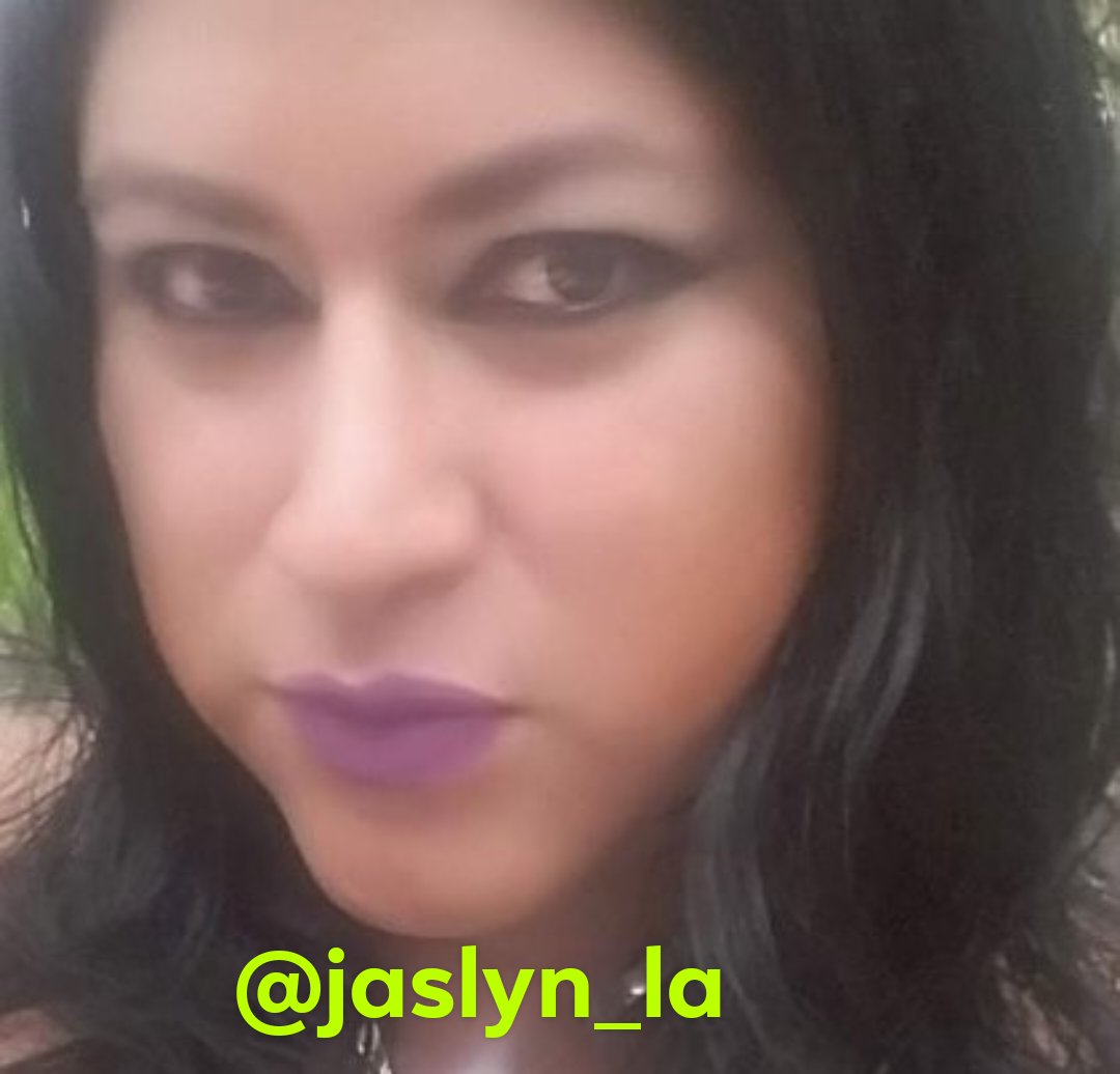 MI LADO FEMENINO ES EL QUE ME DISTINGUE DESDE HACE MUCHO TIEMPO, SI ERES IGUAL, BIENVENIDA CONMIGO MI AMOR. JASLYN LA TREMENDA.