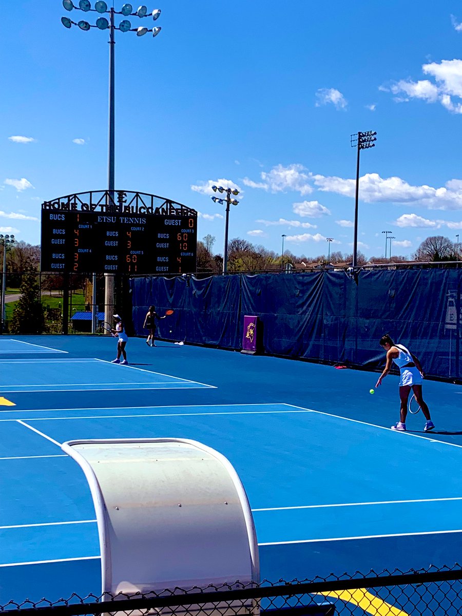 ETSU90's tweet photo. Sunny Friday afternoon watching @ETSU_WTennis with @abcrowley90 & #LittlePapi #AmericanWaterSpaniel Letโs Go Bucs ๐๐๐พ https://t.co/5RsqstaSH9