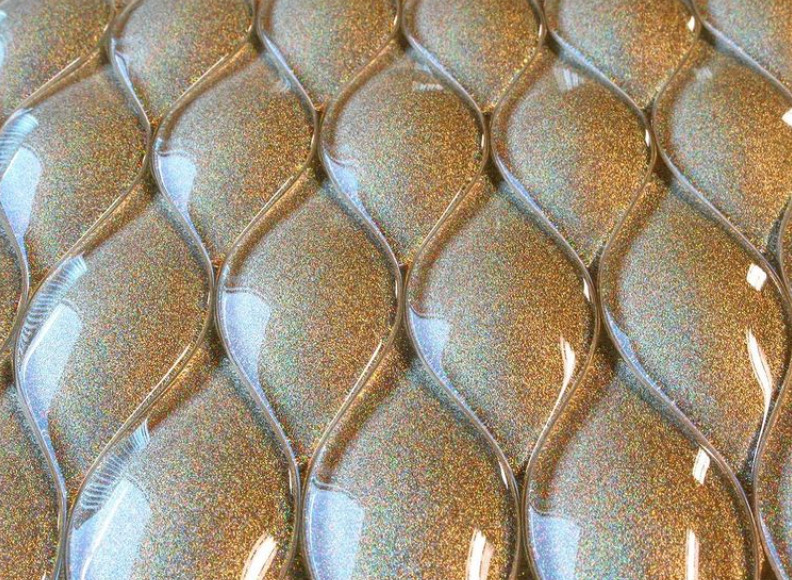 Teardrop XL Glass 🔶 is available in 3 options: Teardrop, Teardrop XL, and Teardrop Grande.
Color 🔸Finishes: Lucent, Gemstone, Pearl

Be the first to discover our newest designs at bit.ly/2QWNfXI

#glass #kilnformedglass #glasswall #hoteldesign #interiordesign