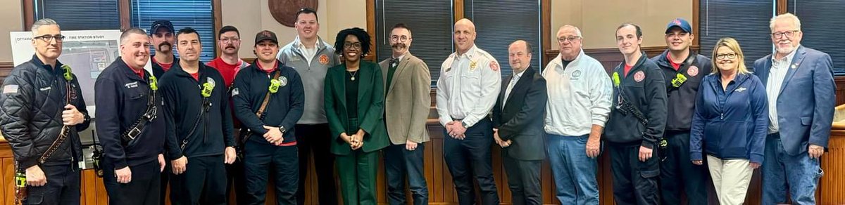 The City of Ottawa would like to sincerely thank Lauren Underwood for Congress for her time today! Lauren visited Ottawa with a check for $1 Million to be used towards Ottawa Fire Department’s third fire station. Thank you, Congresswoman Underwood!