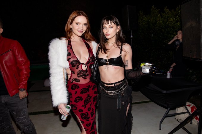 me 🤝 hottie redheads https://t.co/MvXJmKBjCG<a href="/tag/mvsales"class="tags"><span>#mvsales</span></a>