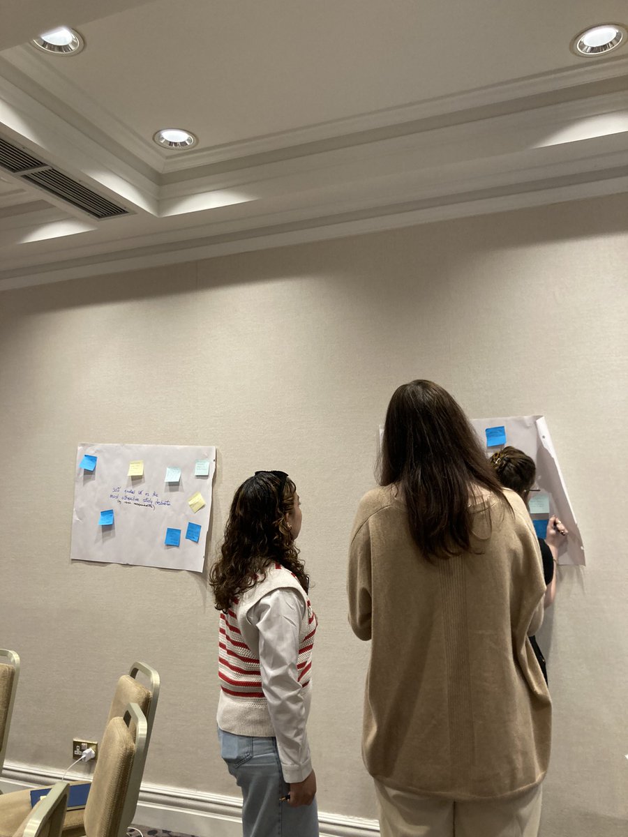 ieBritish's tweet image. This week we held a focus group for Irish young people aged 18-34 to share their thoughts on @InsightBritish ‘s #GlobalPerceptions research on young people’s perceptions of the #UK. In the afternoon, diverse stakeholders from across the UK &amp;amp; Ireland attended a research briefing.