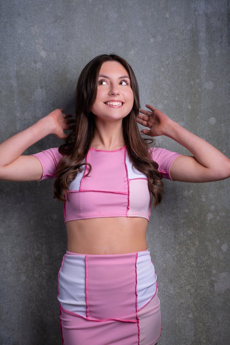 Good Friday... Good Vibes... ☺ Photo Credit: @RaphaelLionelP1 #GoodFriday #GoodVibes #actress #teenager #pinkvibes #haveagoodone #friends #family