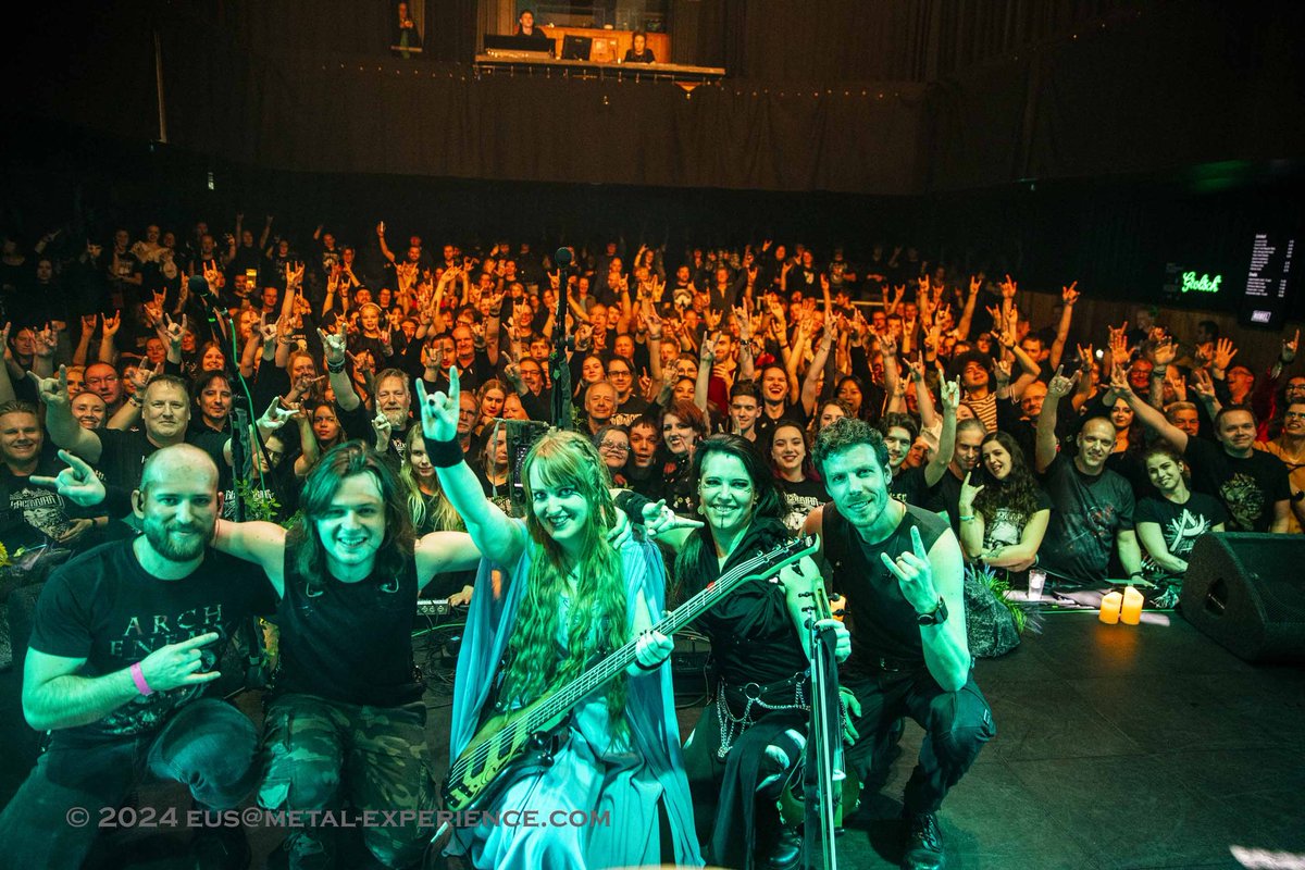 Thank you Leiden!!
Yesterday we opened the evening for Blackbriar❤

#metal #alternativemusic #blackbriar #femalefrontedmetal