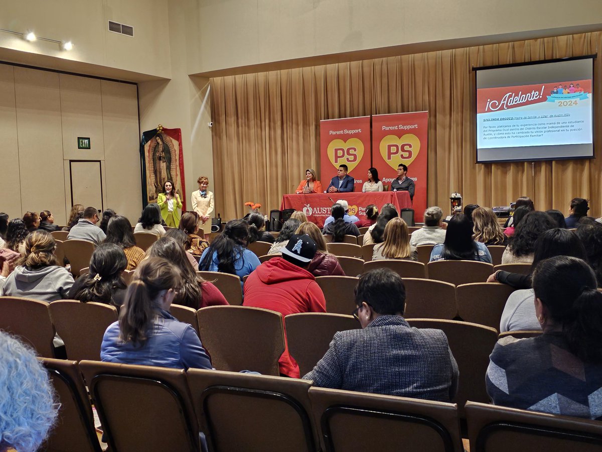 MarlenGlz53's tweet image. With a great turnout, The Migrant Education Program was part of the AISD Adelante Conference, which was dedicated to parents advocating bilingual education. #migranted @R13Multilingual @region13