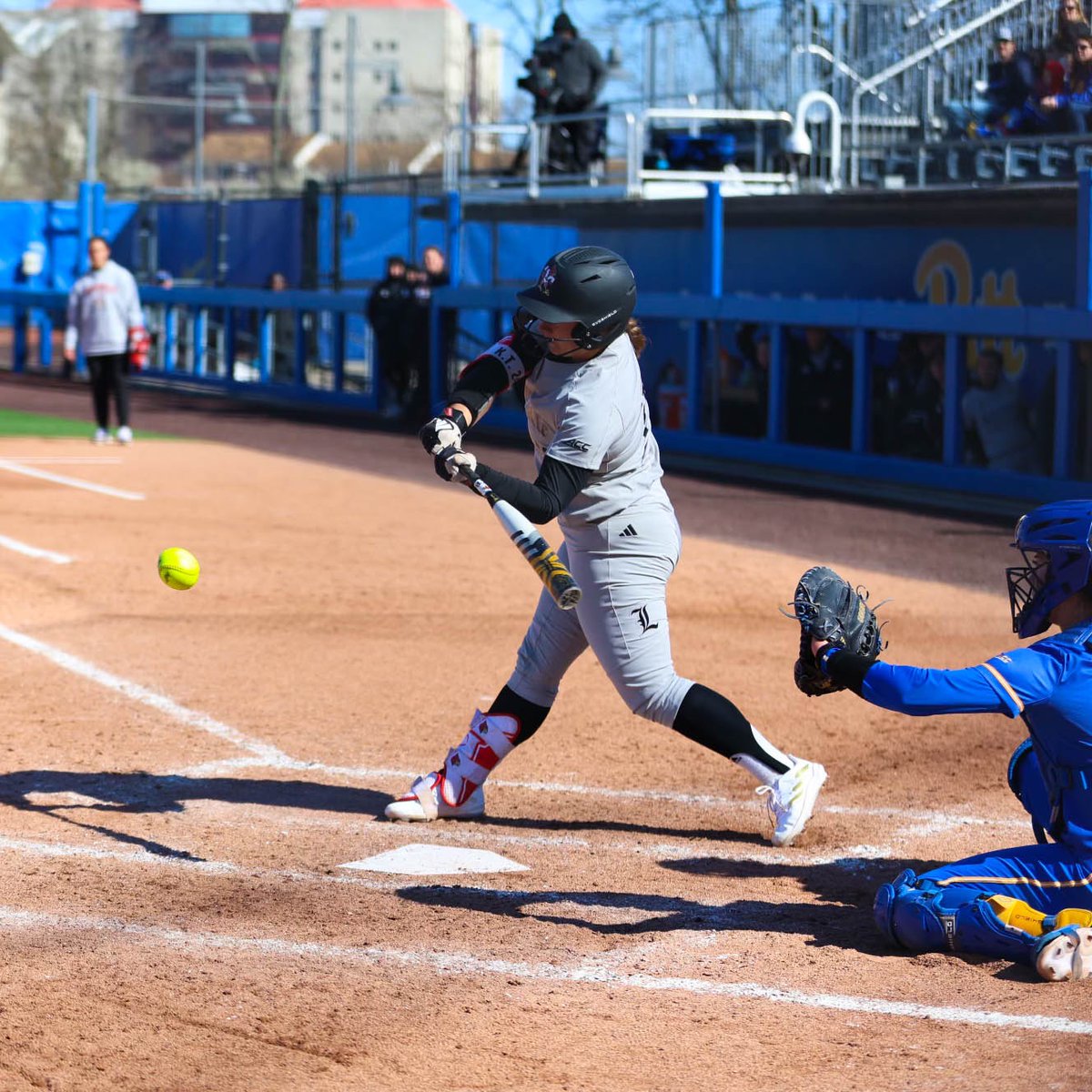 Louisville Softball (@louisvillesb) on Twitter photo And we're level!
<a href="/KatieThatcher05/">Katie Thatcher</a> connects to bring home the tying runs π
M4 | Cards 2, Pitt 2
#GoCards And we're level!
<a href="/KatieThatcher05/">Katie Thatcher</a> connects to bring home the tying runs π
M4 | Cards 2, Pitt 2
#GoCards