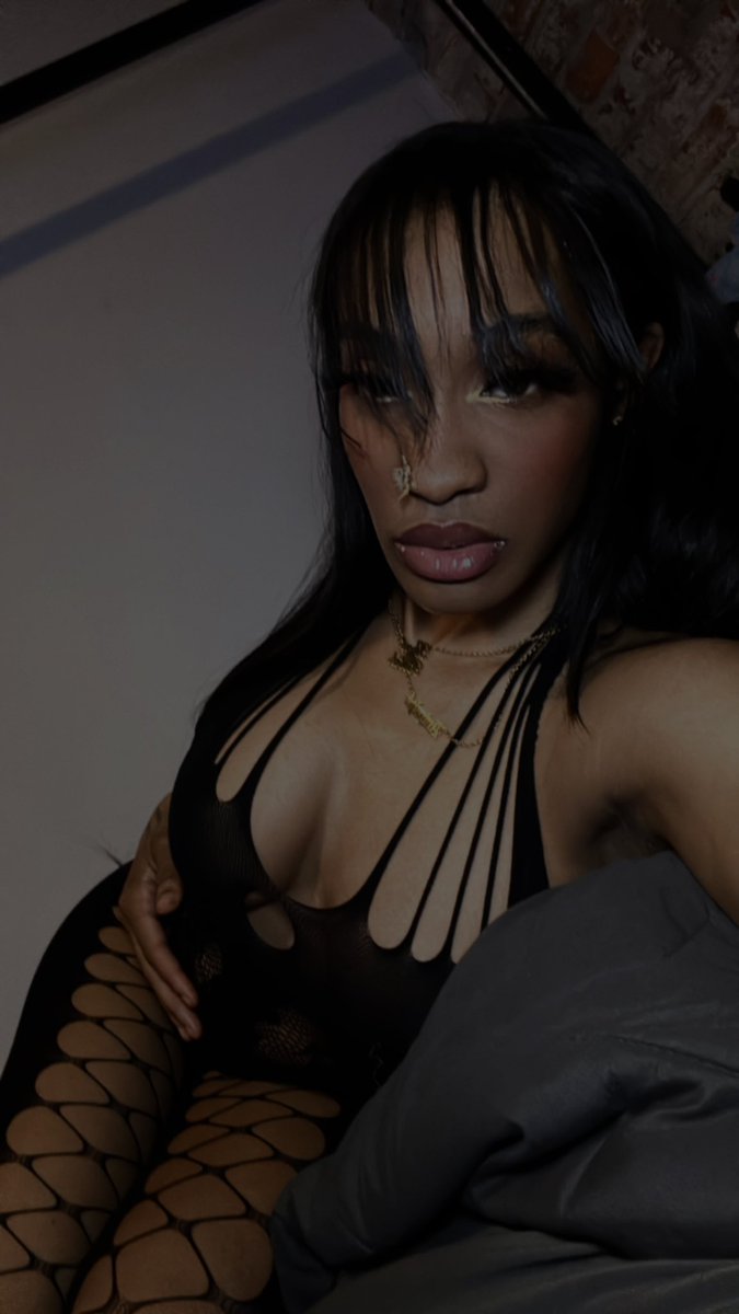 ✰ DA BRAT ✰ tweet media