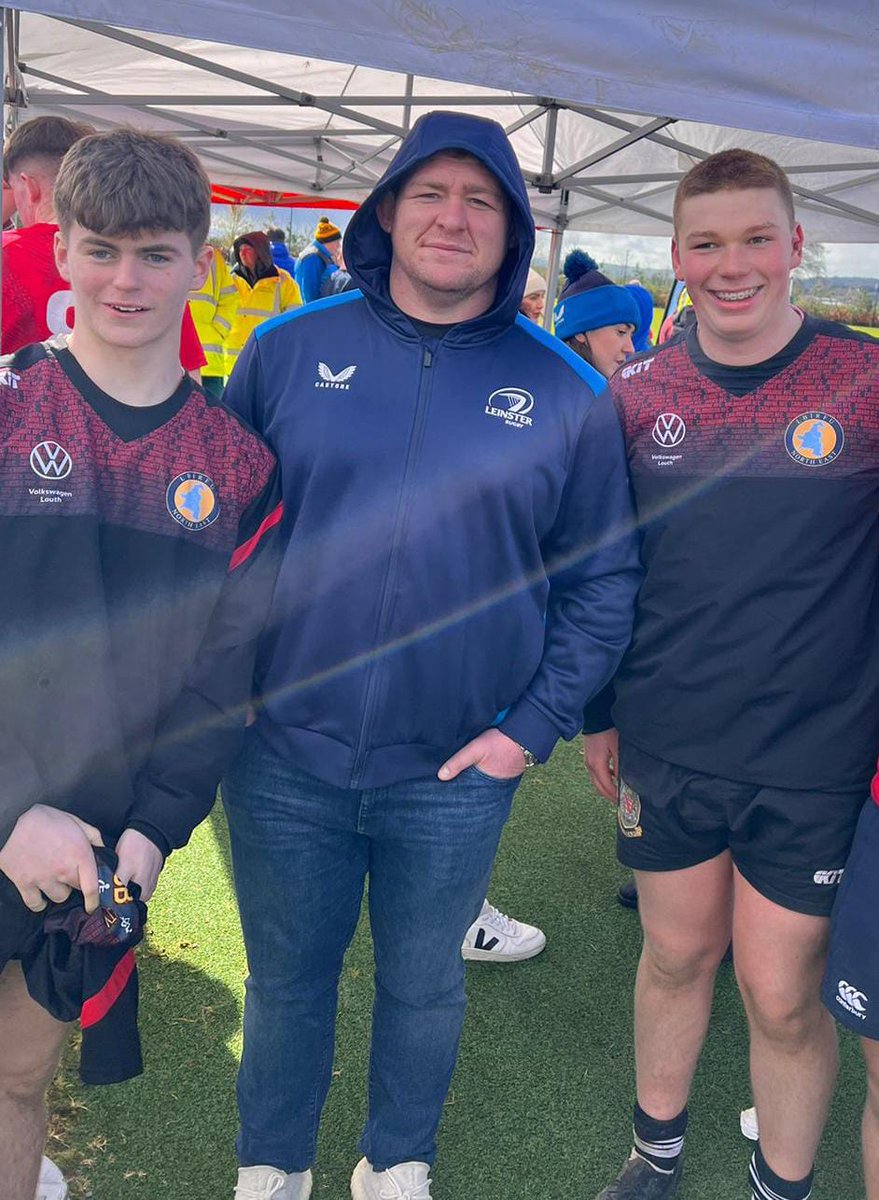 Huge congratulations to Tadhg Halpenny & Luke Mc Court on the Leinster NE U16 rugby team who beat the Midlands.  🏆 They were joint winners of the Horgan Cup with the north Midlands side. Tadgh Furlong & Caelan Dorris were in attendance and presented the team with the cup!