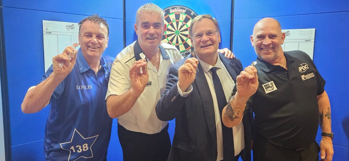 Great memories of a fantastic night, in Manchester, last Tuesday ! Working with @KDeller138, @Stevebeaton180 & @Russ180 again … Big thanks to @Jewson for their continued support & business @ another Darts Event ! 🎯 #180