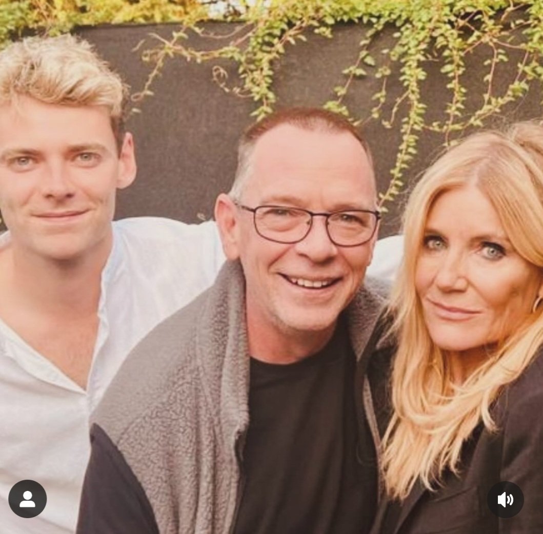 Day out with the parents <a href="/Suki_Panesar_/">Suki Panesar</a> don't I look handsome