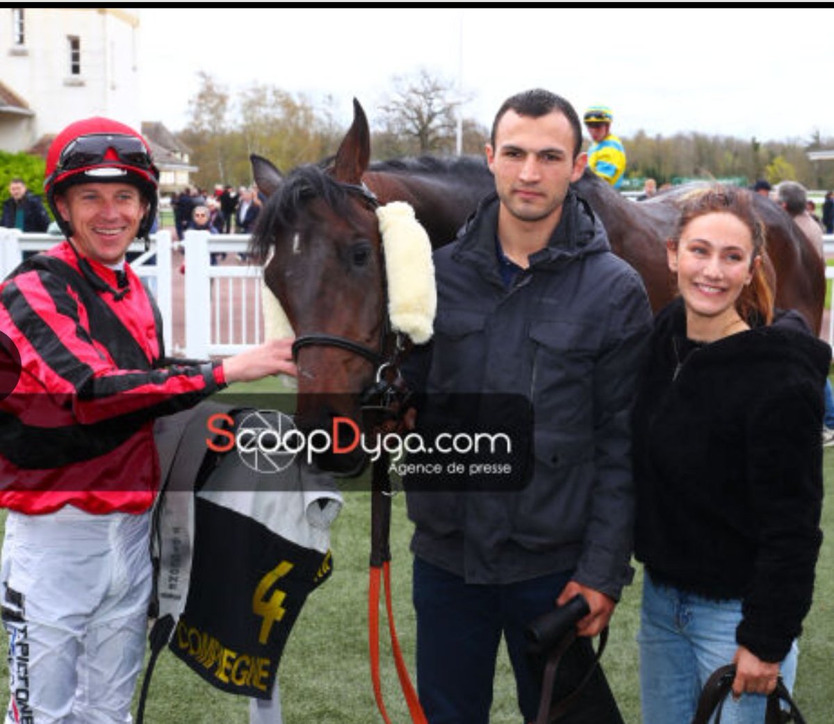 Winner🇫🇷# Lucky Bere wins well today , ## now heading off for his New life in Ireland 🇮🇪🍀 to Emmett Mullins ,# an other great ride from <a href="/piccone_tony/">Piccone Tony</a>