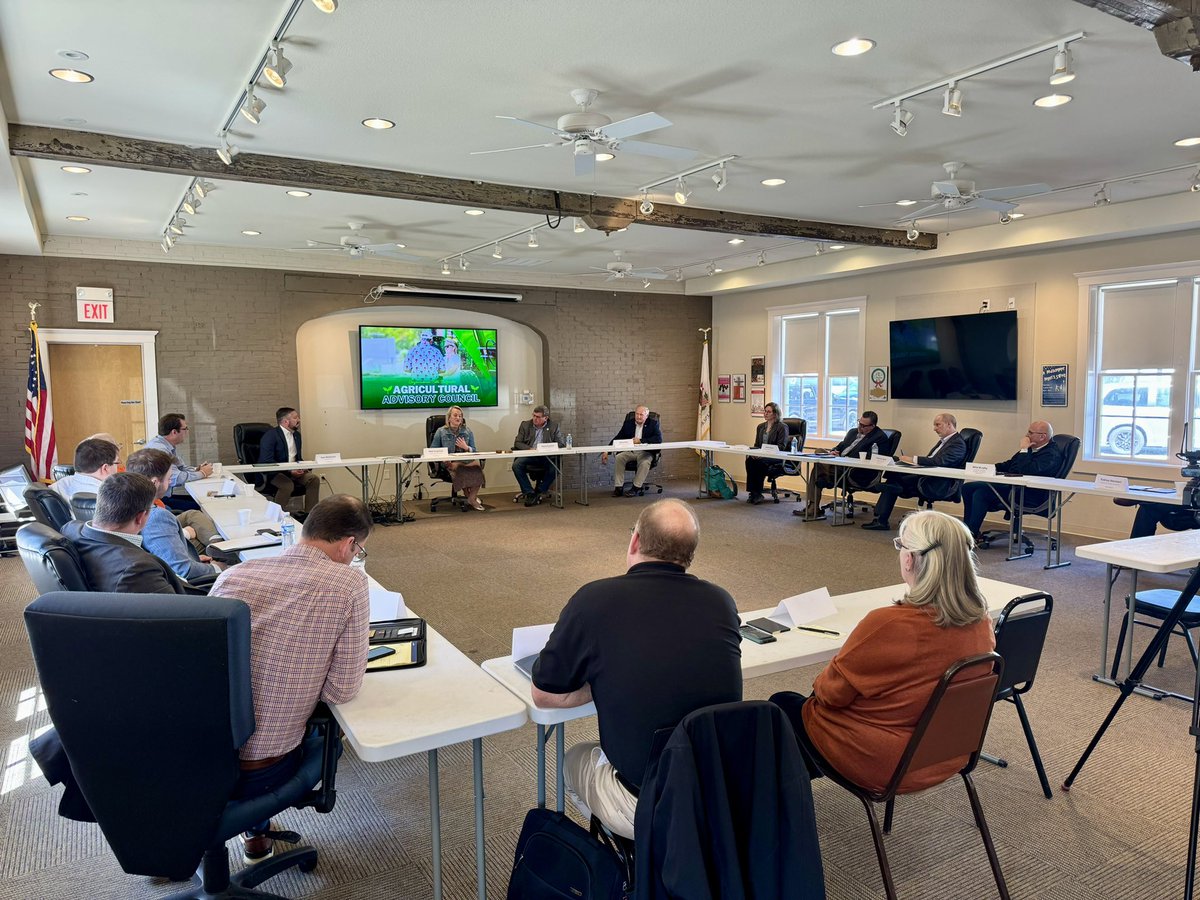 Kicked off the day by meeting with my Agriculture Advisory Council! Thank you to all of the stakeholders who came together in Monticello. I’m excited to partner with family farmers and ag leaders as @HouseAgDems continue pushing for #FarmBill passage this year.