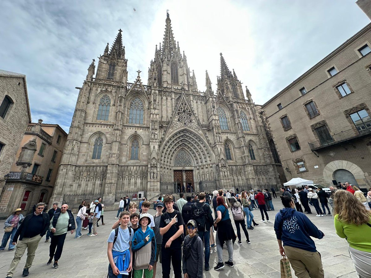 HBS MFL department tweet media