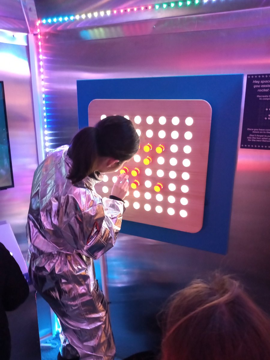 Ad~ @TouchwoodTweets are currently running a FREE immersive space experience which will see the centre’s very own spacecraft land on Jubilee Walk. 📅 Activities run from 30 March and 1 - 7 April ⌚ 11am-3pm each day.