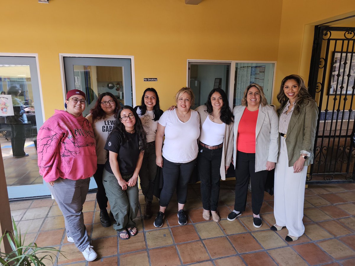 The @CaltransDist7 Route 170 #NorthHollywood Beautification Project will enhance interchanges with native plants & rock blankets + add sports themed artwork to the pedestrian bridge. With @PB__Community & Rotary Club of Greater #VanNuys for the Girls Empowerment Conference.