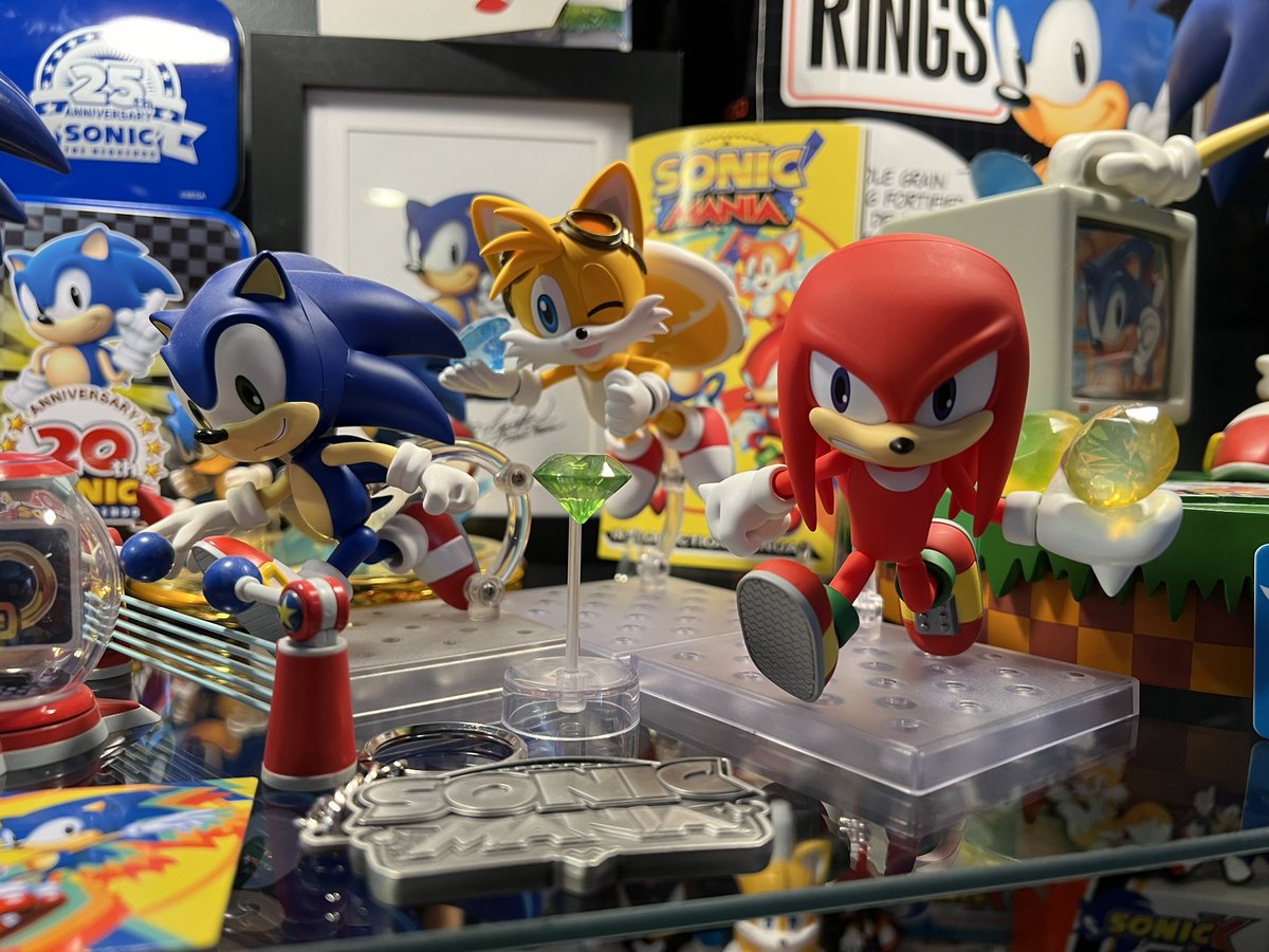 SEGAbits's tweet image. In love with the Sonic Nendoroid figures. Probably the best Sonic figures and collectibles out there. Great sculpts, tons of accessories, endless possibilities for poses.