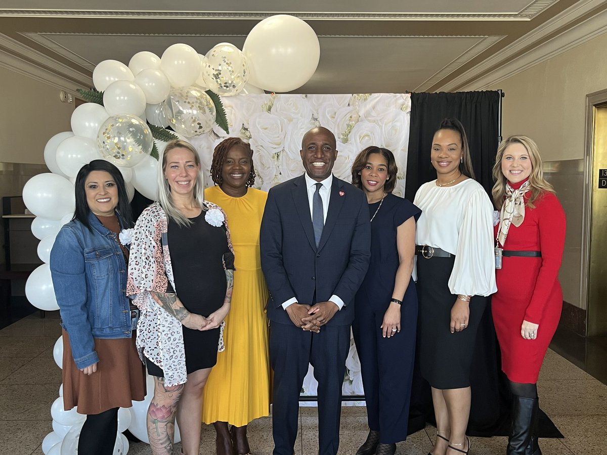 We did a lot this week at City Hall. Nothing was more enjoyable than celebrating and recognizing outstanding women employees who have done exceptional work. Kansas City is lucky to have an outstanding workforce!