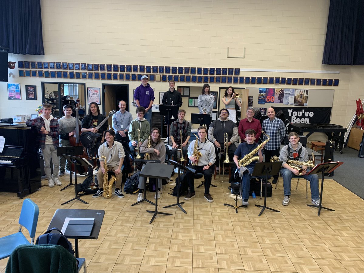 Jazz I has had an amazing few weeks. We’ve had clinicians Max Colley III, Rodney Whitaker, Steve Fidyk work with us, and the group received Straight I’s at MSBOA Regional Jazz Festival. Our Combo - Chapter IV - also received a I.