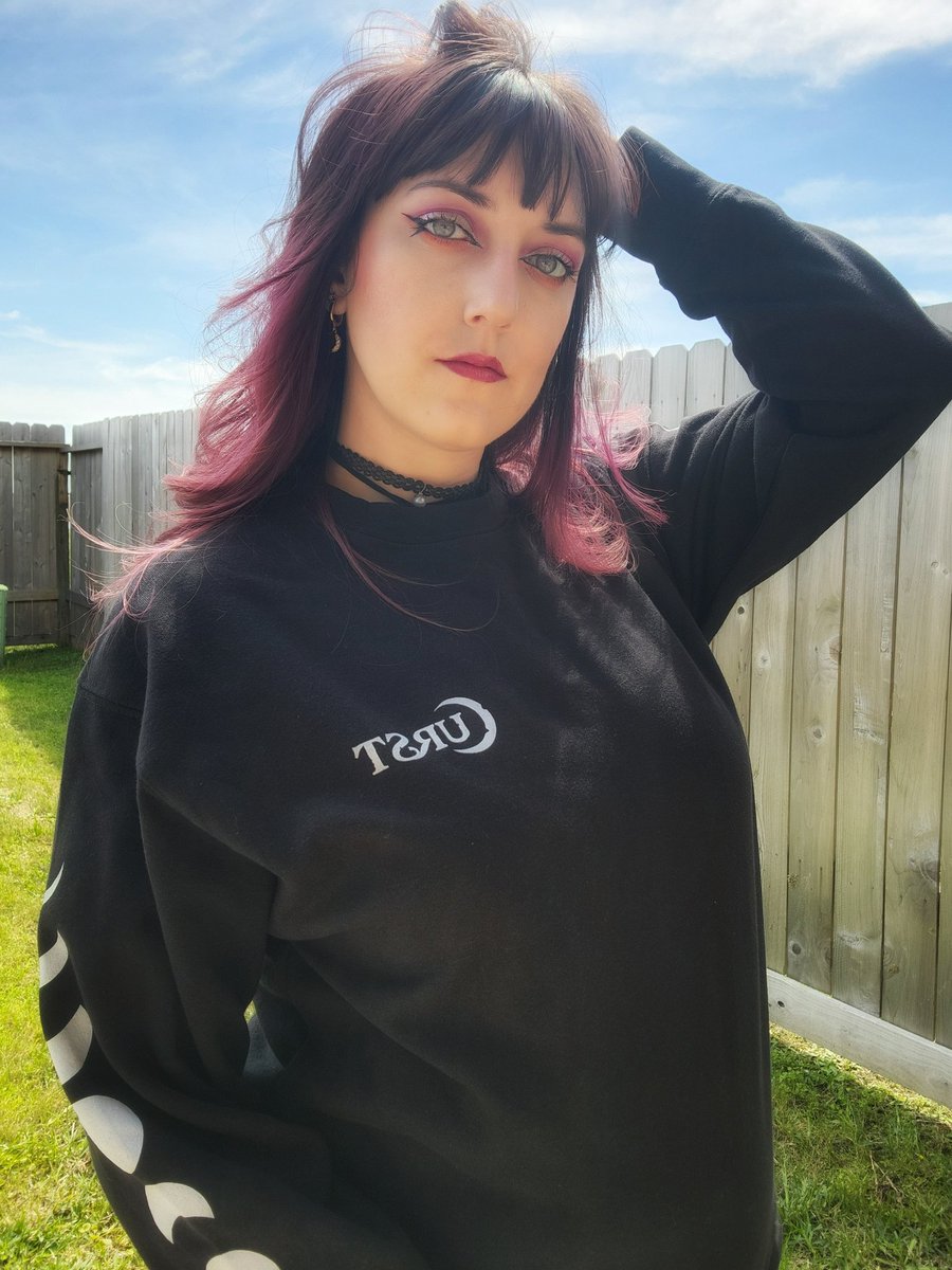 Minotauries's tweet image. ✨️ Hii o/
Here are some ways to support me as a creator outside of Twitch! 🫰

Check out my Mino Merch
minotauries.com

Step up your makeup game w/ Curst Kosmetics &amp;amp; use code MINOTAURIES for 10% OFF!
curstkosmetics.com/r?id=nt6kuv

Use MINO at check out on Epic Games store!🎮