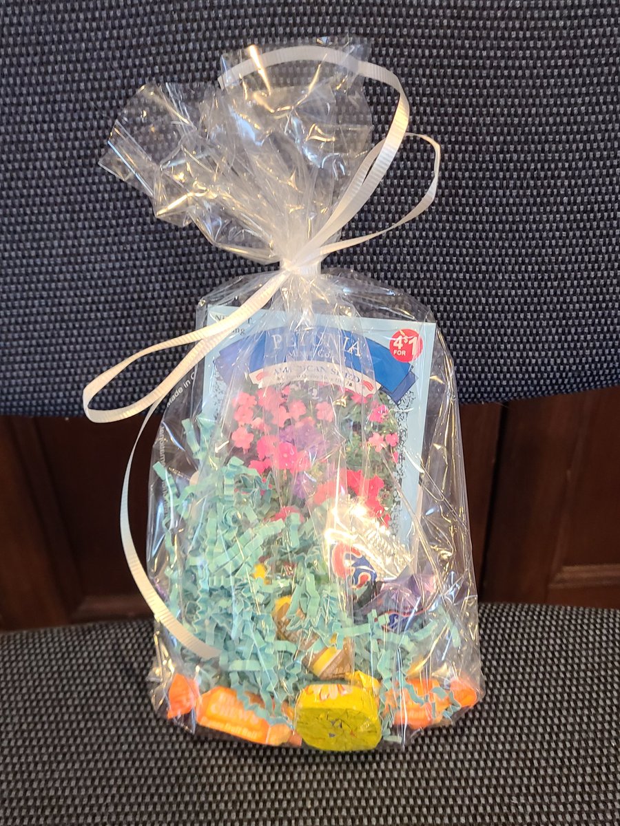 Christine Mauer tweet media