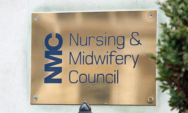 Nurse suspended after trying to get selfie with footballer

rcni.com/nursing-standa…