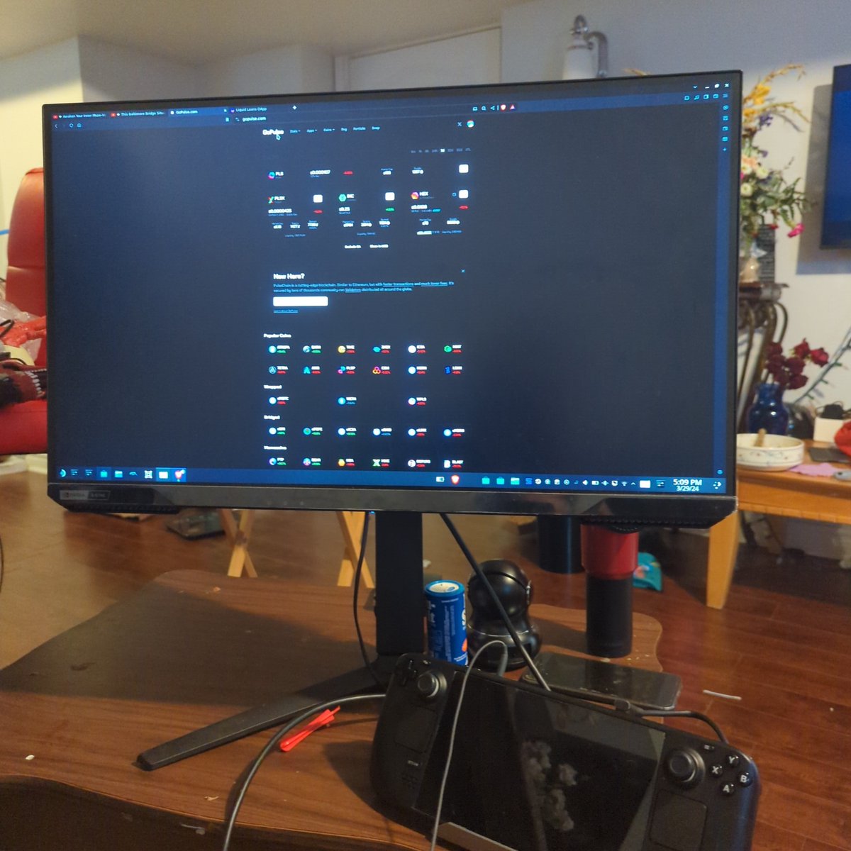 NeOnNoVaSCoTiAn's tweet image. #steamdeck on the dock kinda day on the #pulsechainnetwork