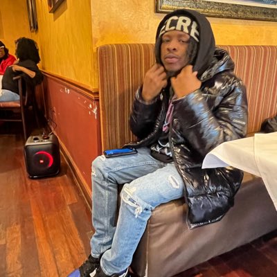 #NewProfilePic needed something new https://t.co/fMS3WB88dH<a href="/tag/newprofilepic"class="tags">#NewProfilePic</a>