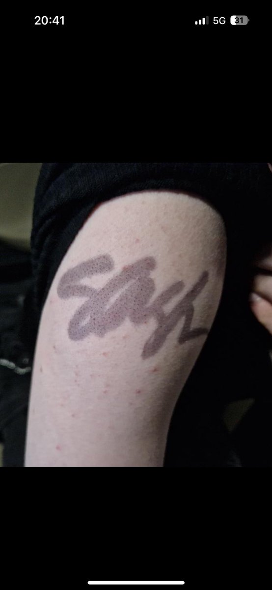 Dream come true tonight! I have waited so long for this day and it finally happened. I am so grateful to Slash for inviting me, and I am so thankful and appreciative of the whole Slash community. Rnfnr🤘🤘🤘
<a href="/Slash/">Slash</a>