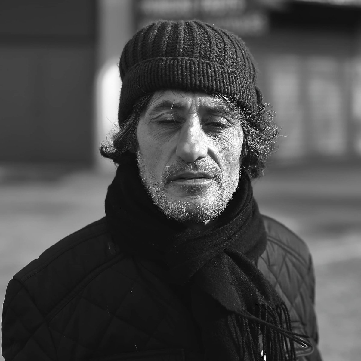 Unknown man portrait #streetphotography #street #blackandwhite #Paris #pascalcolin #canon #50mm