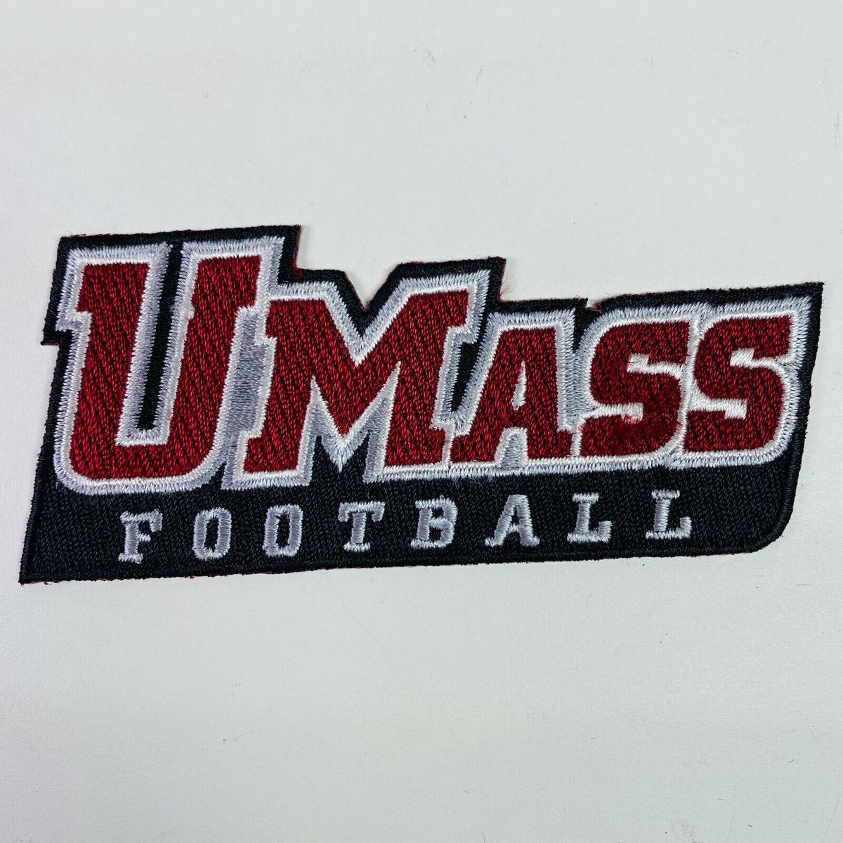 #AGTG After an amazing conversation with @FBCoachDBrown I AM BEYOND BLESSED to announce that i received my 2nd division l offer to the University of Massachusetts ‼️@CoachBT02 @CoachMcCray9 @Ty_Brown5 @CoachDanielsJR @wpialsportsnews @PA_TodaySports @EdOBrienCFB @210ths