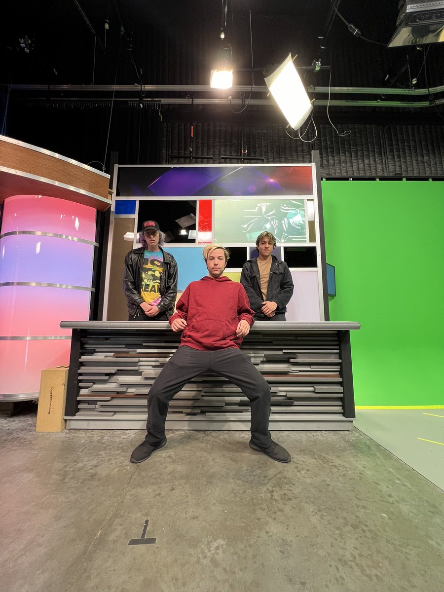 enmunews3's tweet photo. Catch these cool dudes on News 3 live at 5:00 p.m. and at https://t.co/RyatxpCYCJ 😎 tune in! 

Don’t forget to like and share! https://t.co/qO1QFzBg3j