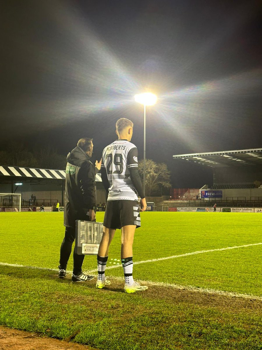 Congratulations to Lucas McRoberts who made his <a href="/AyrUnitedFC/">Ayr United</a> debut this evening when he came on as a substitute against Airdrie 🤩

Everyone at the Academy is delighted for you Lucas!