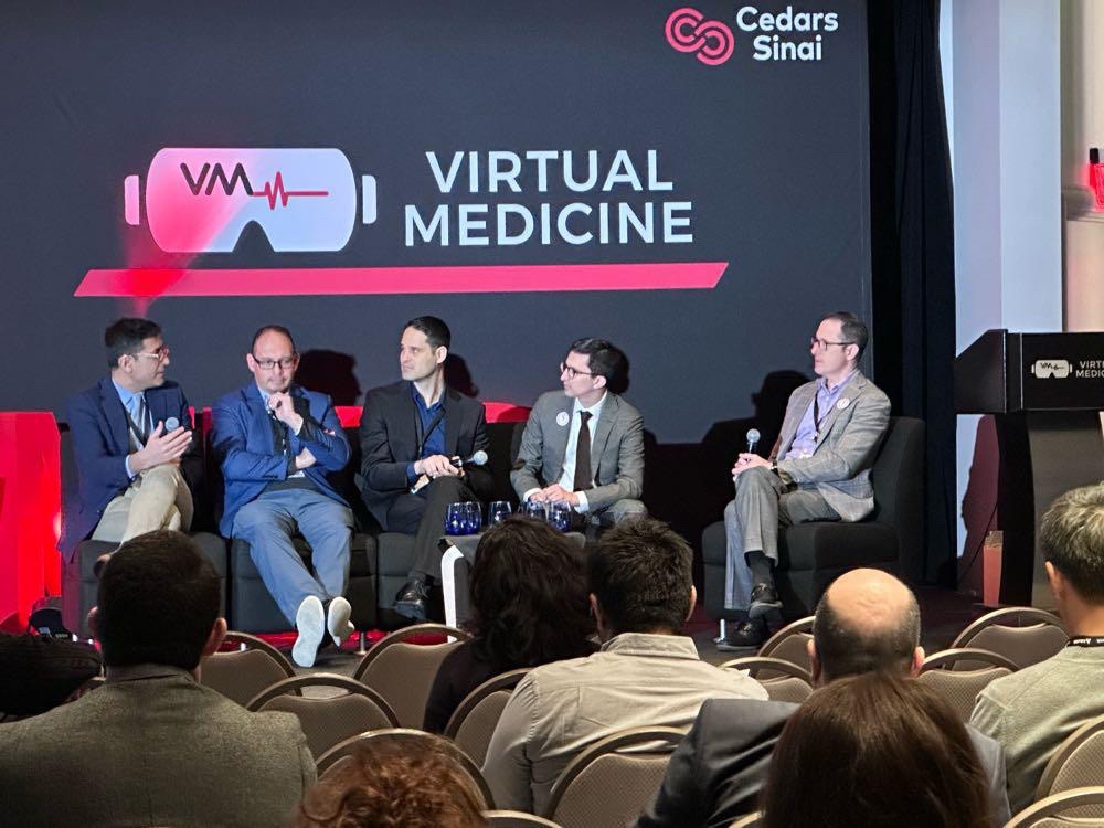 Enjoyed this fun discussion on #ArtificialInteligence in #MXR at @virtualmedconf ! Great to delve into to many interesting topics in this discussion!