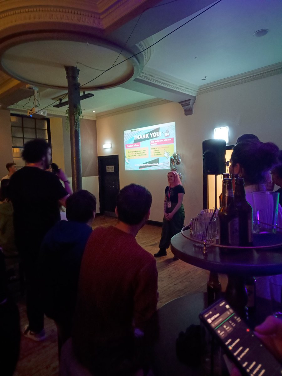 Wallmasterr's tweet image. Had a great time at the #hubquiz 
#letmewin