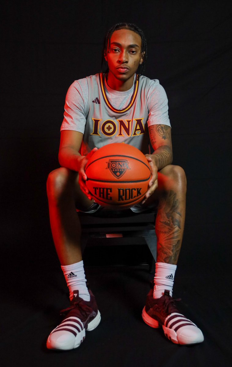 Polothedon__'s tweet photo. Let’s work @IonaGaelsMBB https://t.co/tti2JidLJM