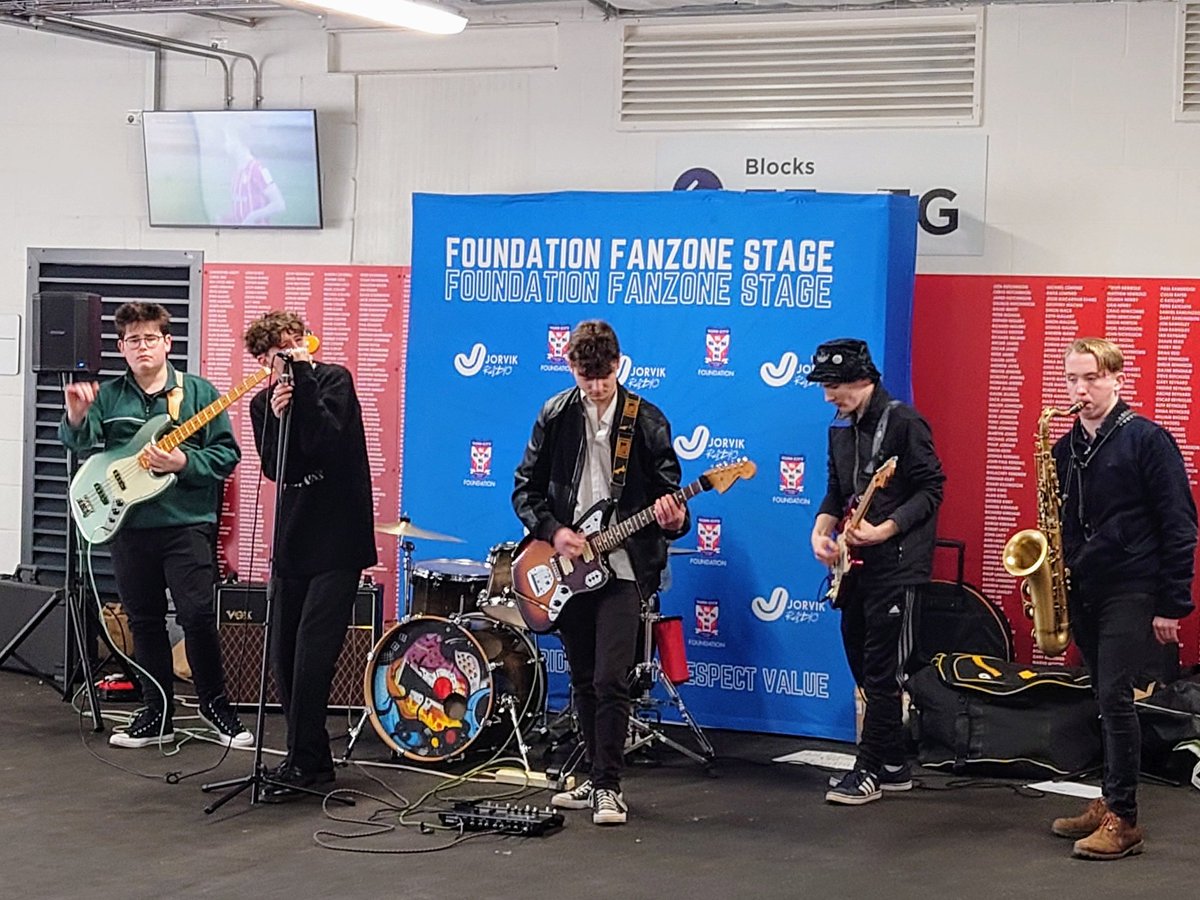 Spirit of Eighty Four (@ycsp84) on Twitter photo Another positive from today was seeing these lads, <a href="/rosemariesband/">The Rosemaries</a> in the #ycfc fanzone. Hints of The Fall, Happy Mondays, Talking Heads, Flowered up, Zappa, Blockheads..a real melting pot of catchy tunes creating a welcome uplifting pre-match vibe. Lovely stuff 👏 Another positive from today was seeing these lads, <a href="/rosemariesband/">The Rosemaries</a> in the #ycfc fanzone. Hints of The Fall, Happy Mondays, Talking Heads, Flowered up, Zappa, Blockheads..a real melting pot of catchy tunes creating a welcome uplifting pre-match vibe. Lovely stuff 👏