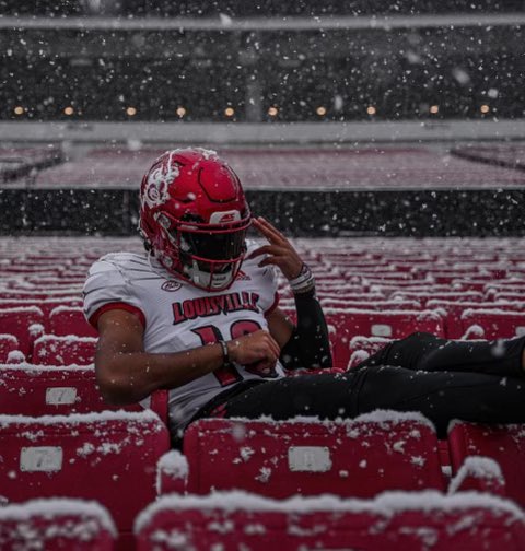 #AGTG Blessed to receive a D1 Offer from the University of Louisville @LouisvilleFB @BrianBrohm @Brohm_Brady @TMossbrucker @JeffBrohm @CoachHoun @DraftAcademy_ @baylintrujillo @BokeyFootball #GoCards